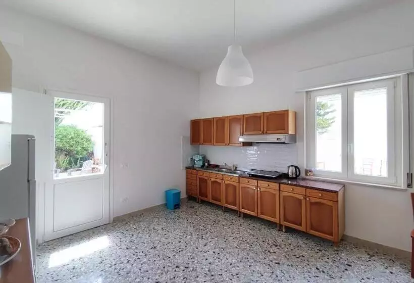 Majatalo L Araucaria Bnb