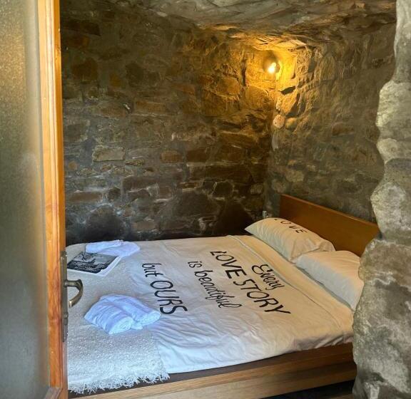 ペンション La Grotta Di Leonardo A Vinci