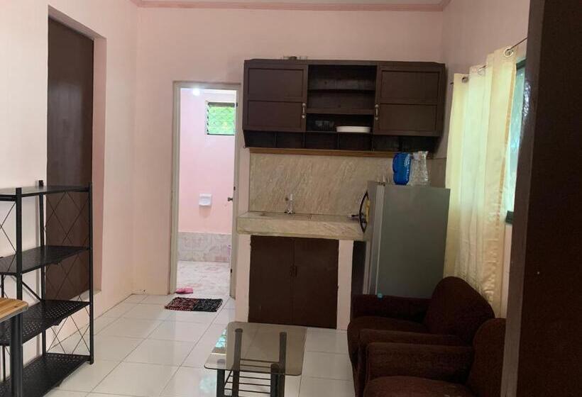 Pensione Rebecca Guest House