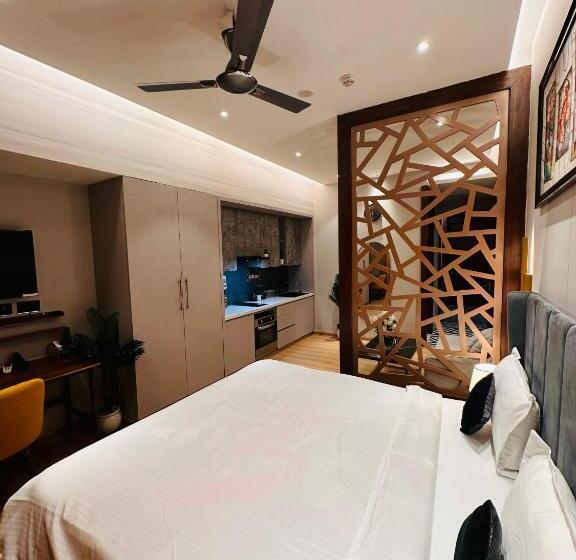 پانسیون Yourhomely Studio