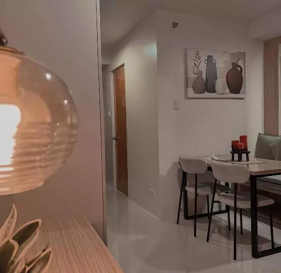 City View At The Persimmon Studios