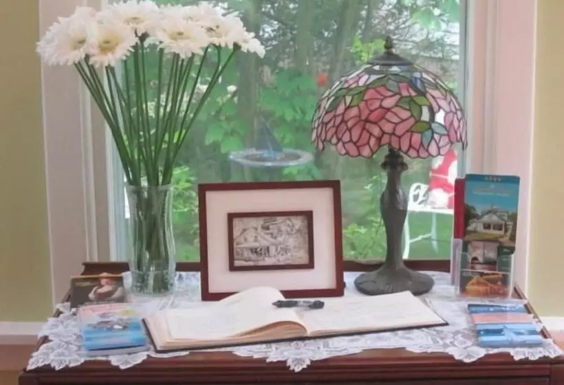 The Dawson House Bed & Breakfast