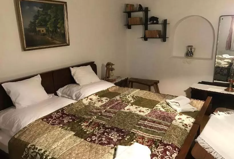 Tornácos Tanya Vendégház és Gasztroporta