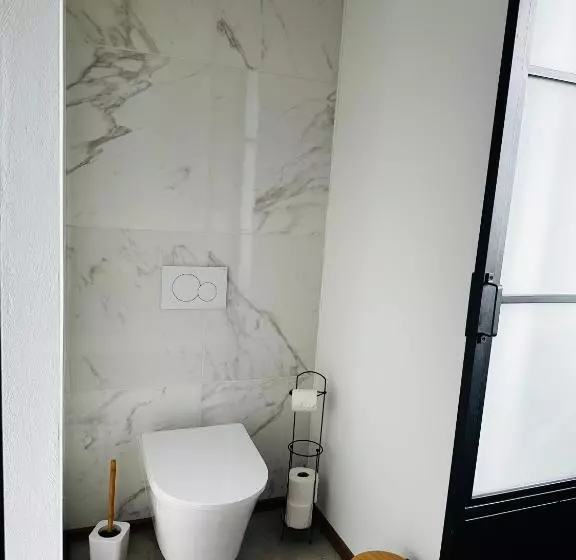 Aamiaismajoitus (B&B) Anina