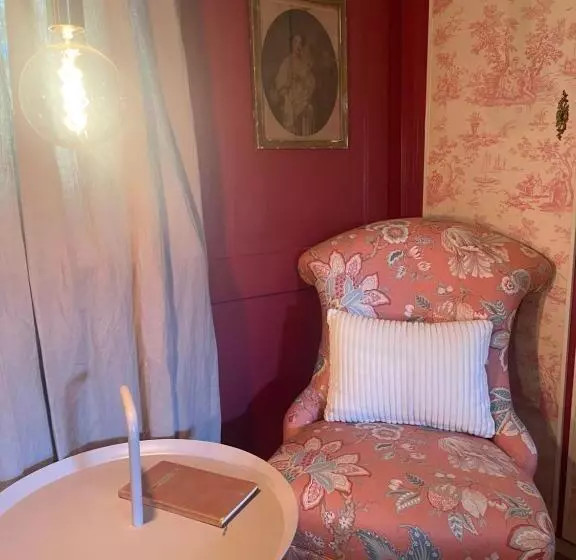 ベッドアンドブレックファースト Bed,beet&breakfast „ds Aute Pfarrhuus“