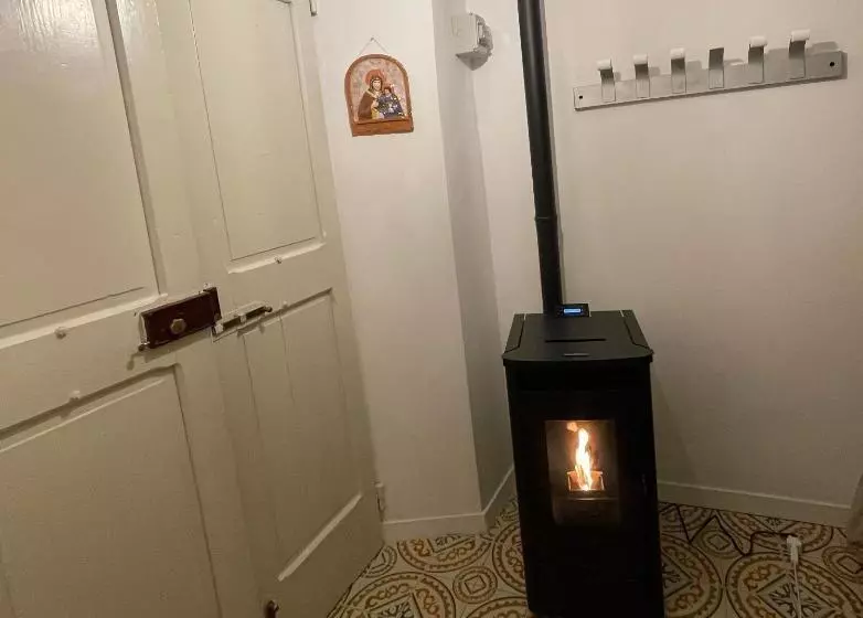 Aamiaismajoitus (B&B) Cà Di Lucca