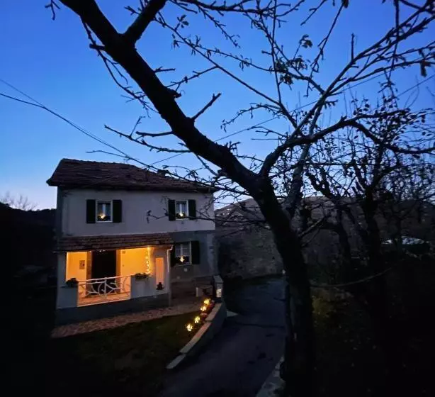 Aamiaismajoitus (B&B) Cà Di Lucca
