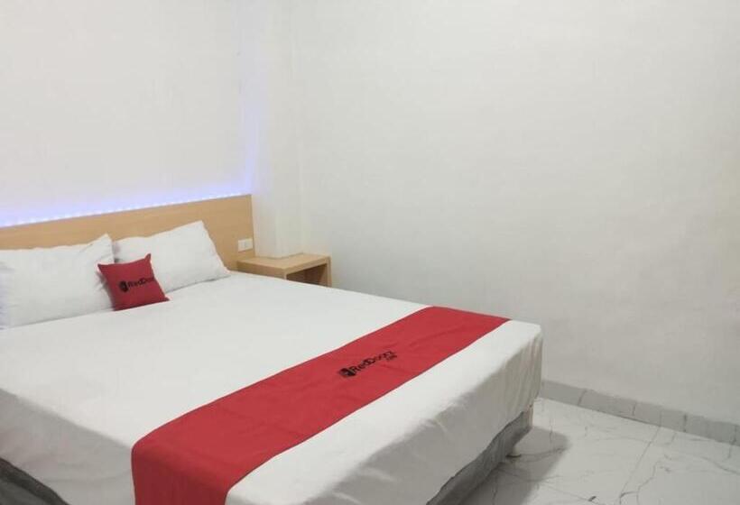 Отель Reddoorz Syariah @ Gedong Air Lampung