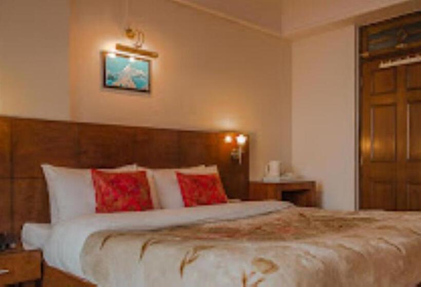 Hotel Shangri La Regency Darjeeling
