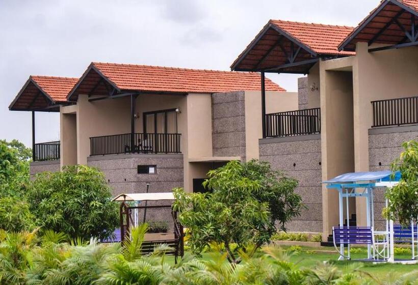 בית מלון כפרי The Premier Gir Resort