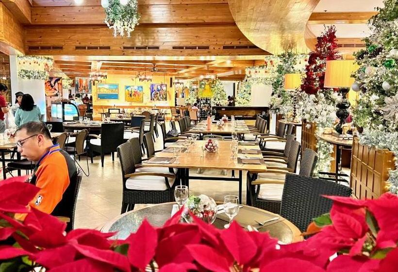 Mountain View Room At Forest Lodge Hotel, Camp John Hay Private Unit 549