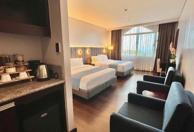 Mountain View Room At Forest Lodge Hotel, Camp John Hay Private Unit 549