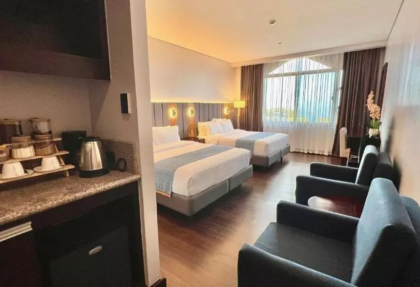 Mountain View Room At Forest Lodge Hotel, Camp John Hay Private Unit 549