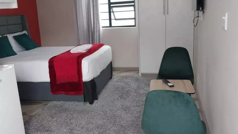 ペンション Haresca Luxury Accommodation Bellville