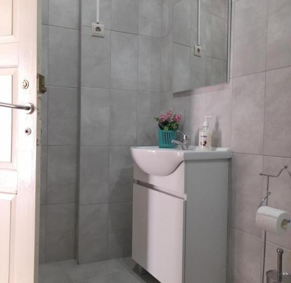 بنسيون Ninho Do Corvo