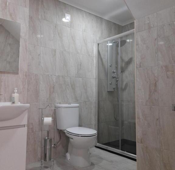 بنسيون Ninho Do Corvo