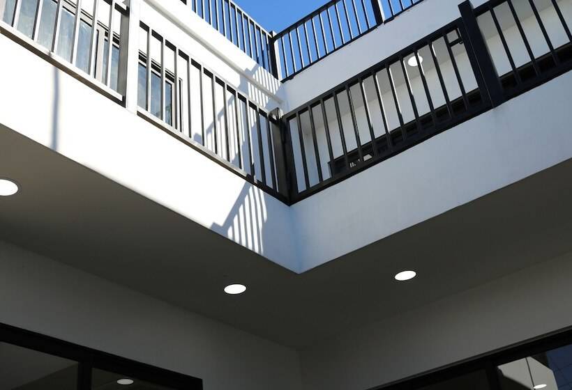 هاستل Casa Francisca