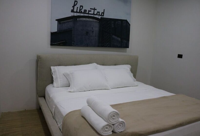 هاستل Casa Francisca