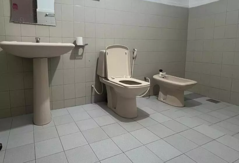 Retkeilymaja Feel Like Home Anuradhapura