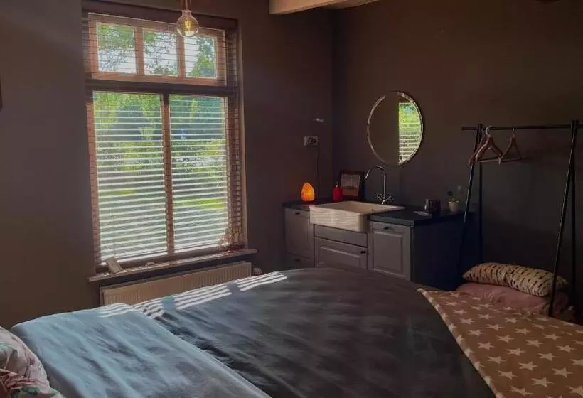 Aamiaismajoitus (B&B) Hoeve Bij Vosselen