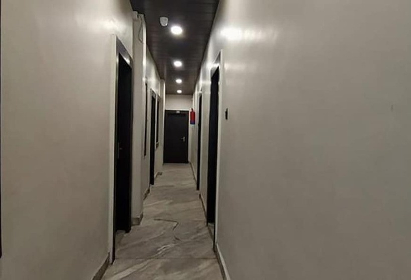 Fabhotel Shiva Grand