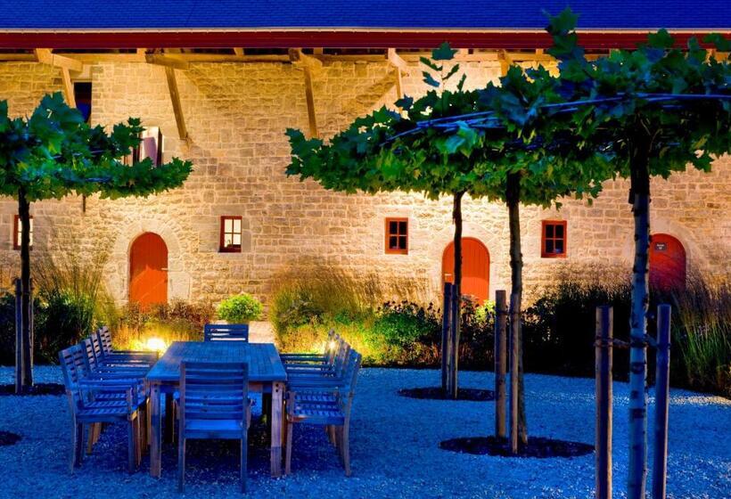 هتل Chateau Jemeppe