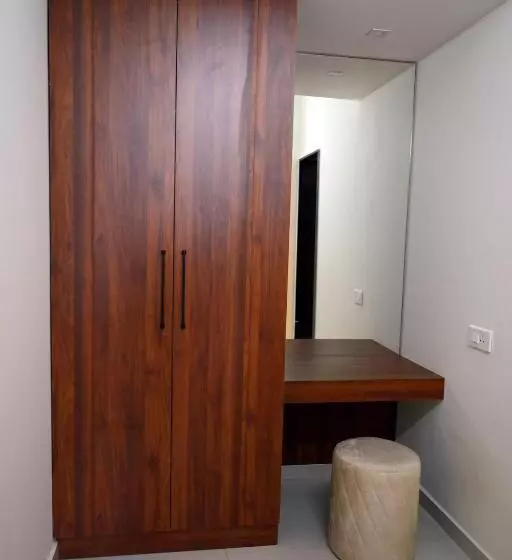 هتل Dwaraka Residency