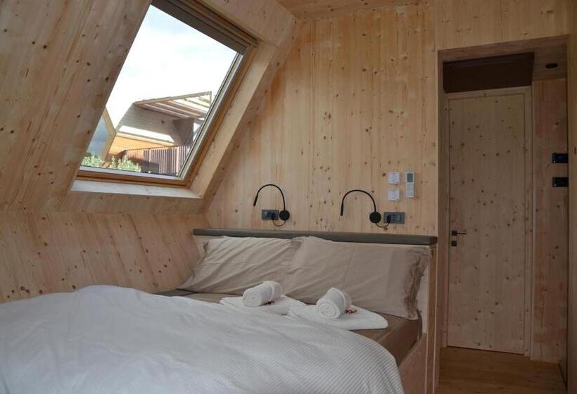 Otel Glamping Alvearium Alturis