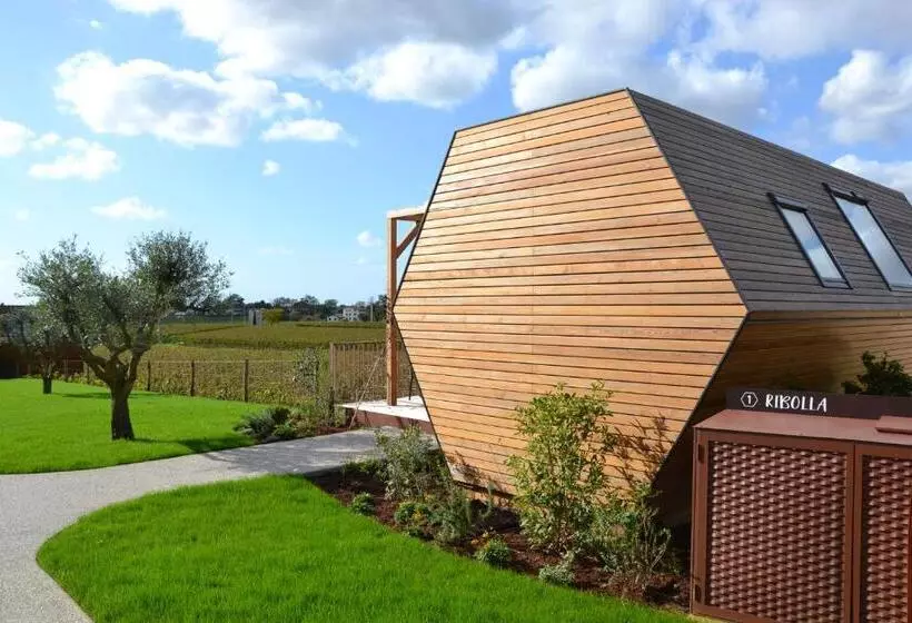 ホテル Glamping Alvearium Alturis