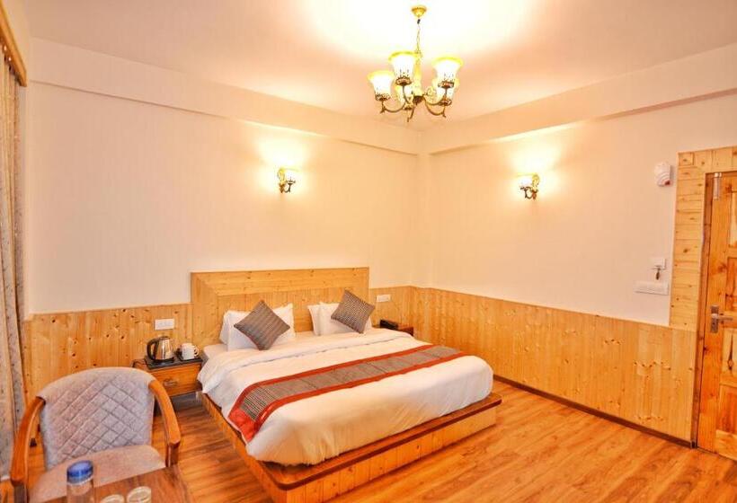 בית מלון כפרי Hilly Bee, Manali