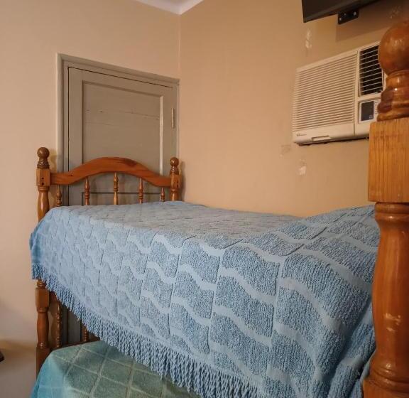 בית מלון כפרי Interlagos