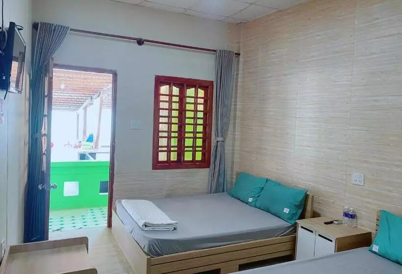 هتل Khu Du Lịch Biển Cát