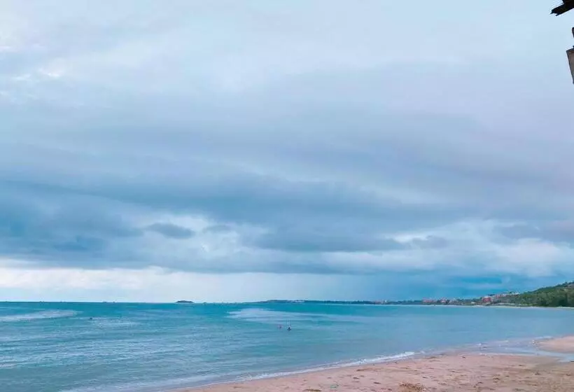 هتل Khu Du Lịch Biển Cát