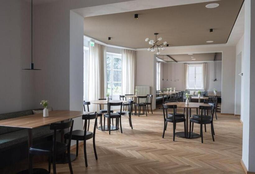 Отель Seegut Zeppelin