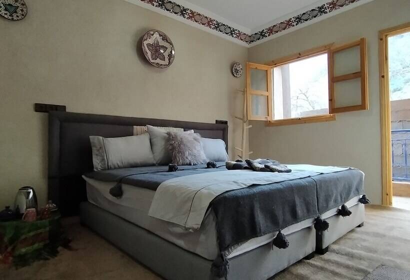 ペンション Atlas Haven