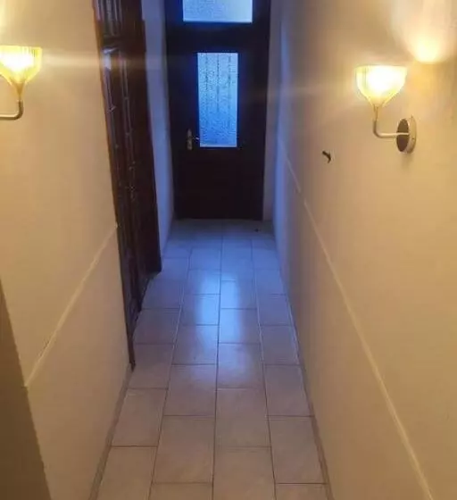 ペンション Beautiful, Renovated Fully Self Contained Room