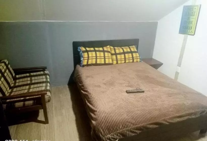 Majatalo Casa Bahareque Hospedaje