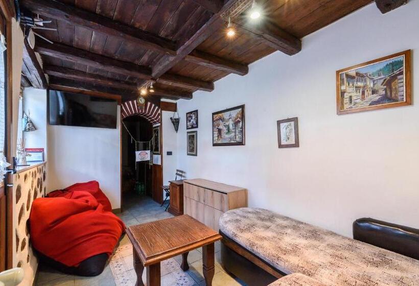 بنسيون Chalet Garibaldi Total Chalets Fully Catered