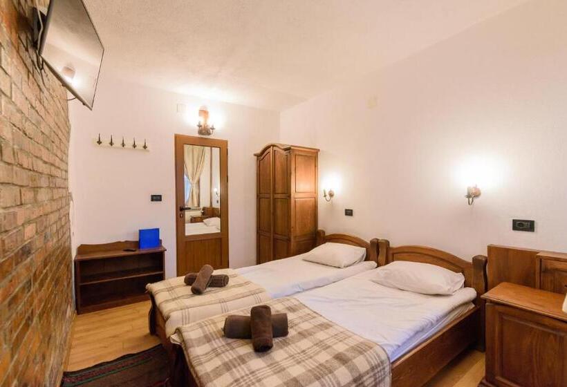 بنسيون Chalet Garibaldi Total Chalets Fully Catered