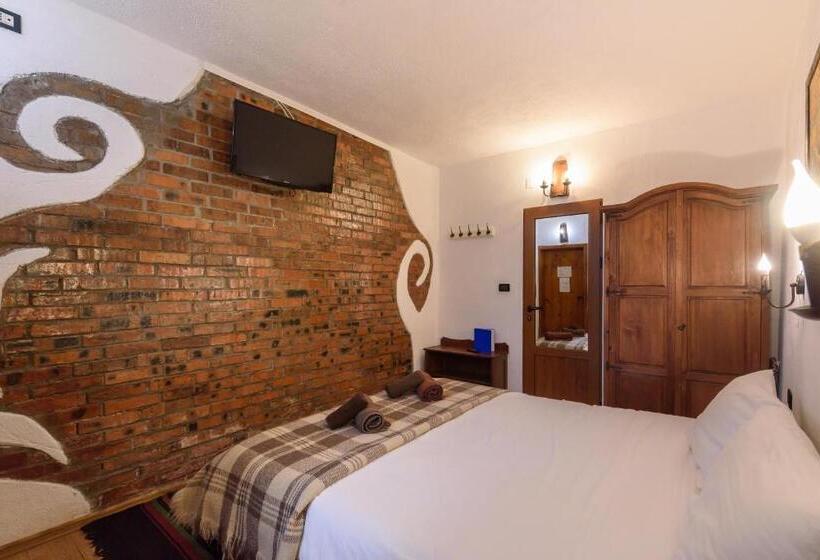 بنسيون Chalet Garibaldi Total Chalets Fully Catered