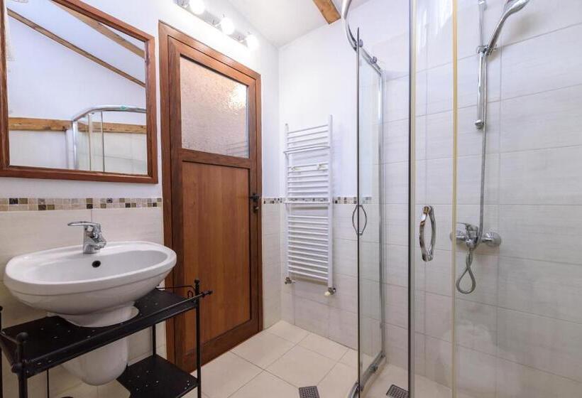 بنسيون Chalet Garibaldi Total Chalets Fully Catered