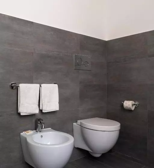 پانسیون Damatti Room