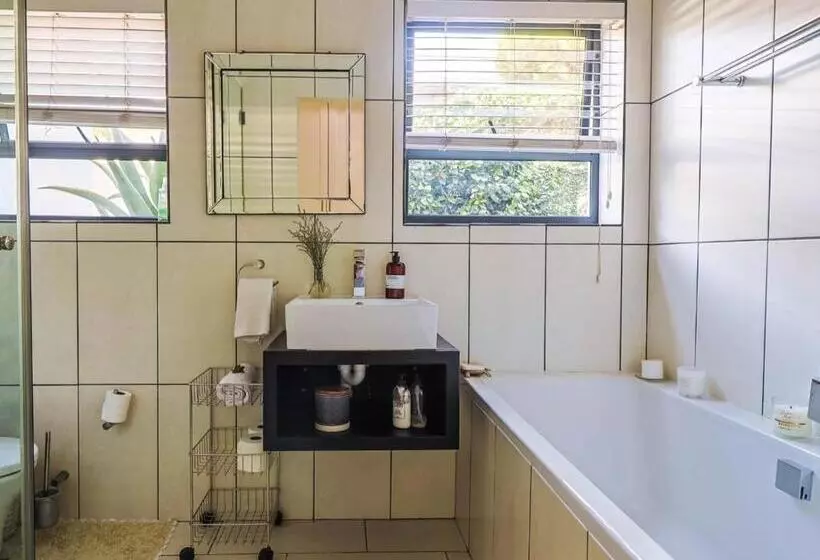 ペンション Hermanus Cliff Path Lodge No Load Shedding