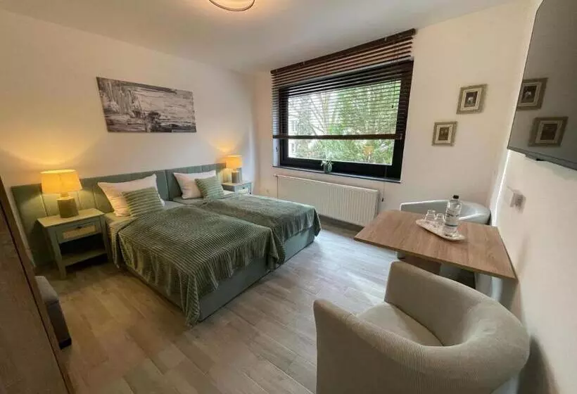 Majatalo Holi Day Spa 2 Bett Zimmer App 3