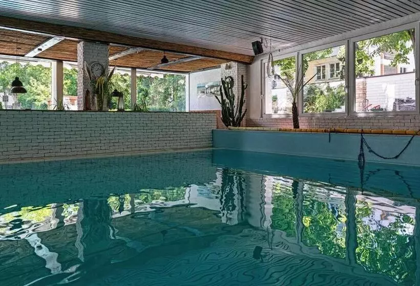 Majatalo Holi Day Spa 2 Bett Zimmer App 3