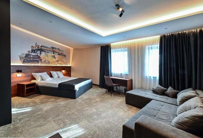 پانسیون Tvrdjava Rooms   Novi Sad
