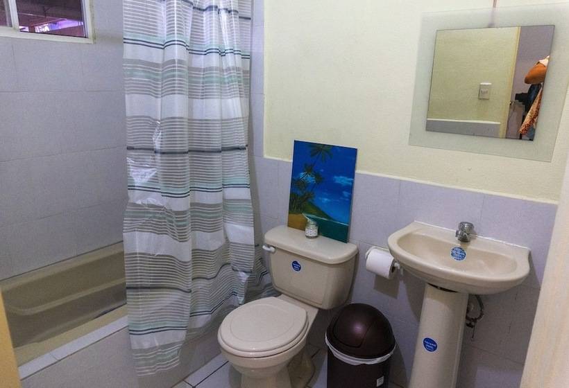 پانسیون Villa La Casita