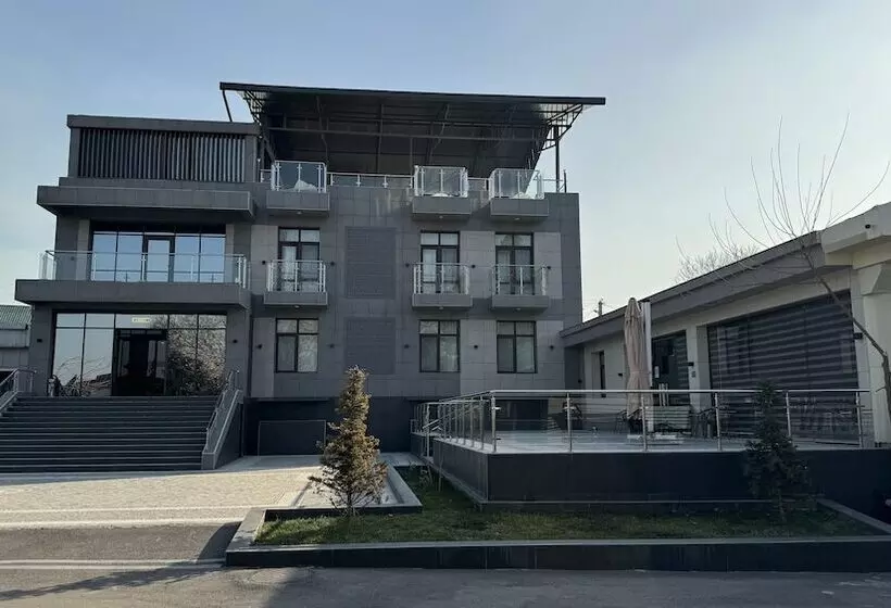 Rayyan Hotel Express