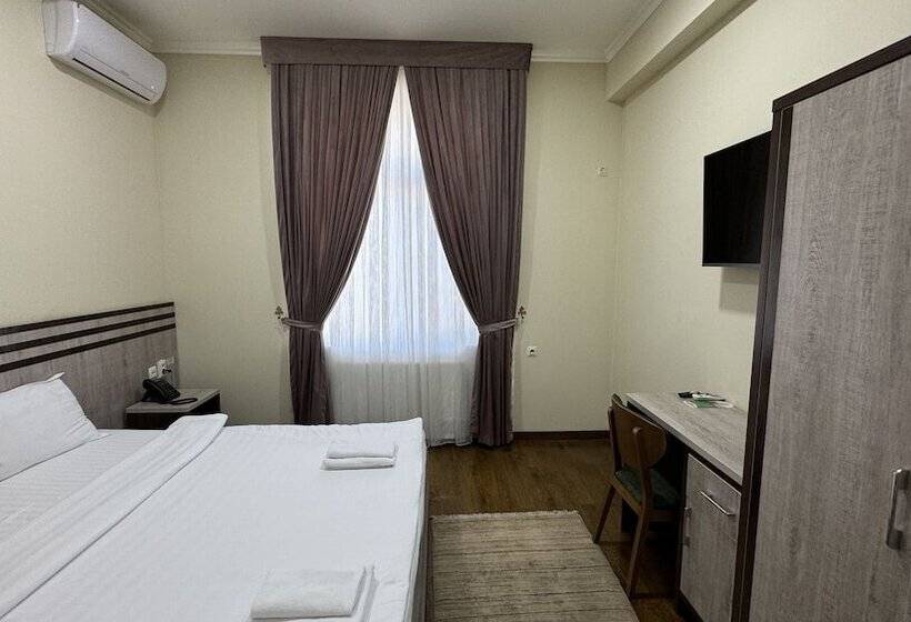 Rayyan Hotel Express