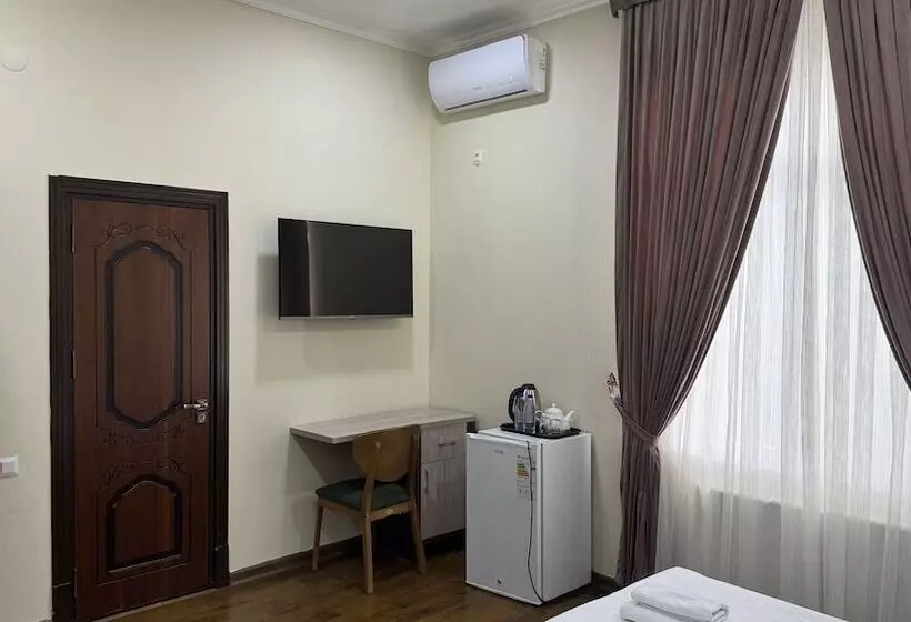 Rayyan Hotel Express